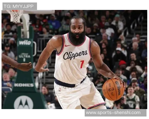 哈登带伤出战引争议卢指导强调尊重球员的比赛意愿